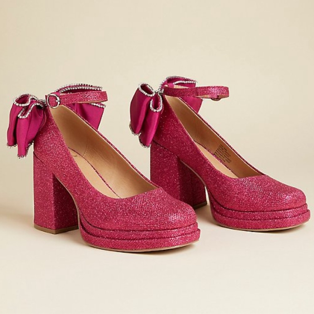 NIB Betsey Johnson hot pink Mary Jane heels rhinestone bow heel 7WW